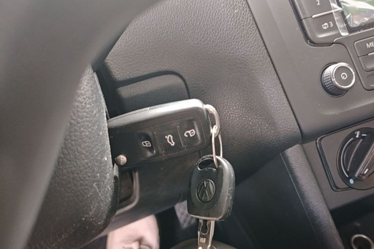 Volkswagen Polo 2019 #9 Volkswagen Polo 2019 car image #9