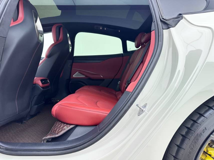 2024 #6 2024 immagine di auto #6