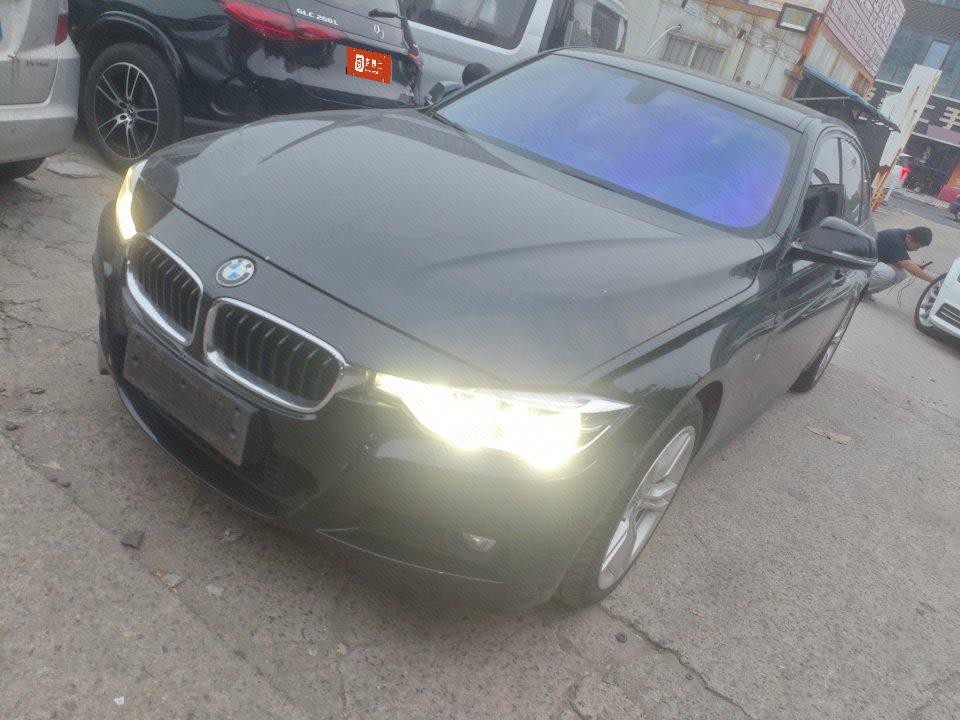BMW 3 Series 2018 immagine di auto 