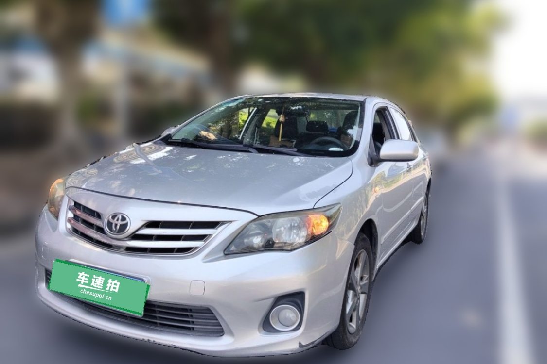 Toyota Corolla 2013 Toyota Corolla 2013 car image