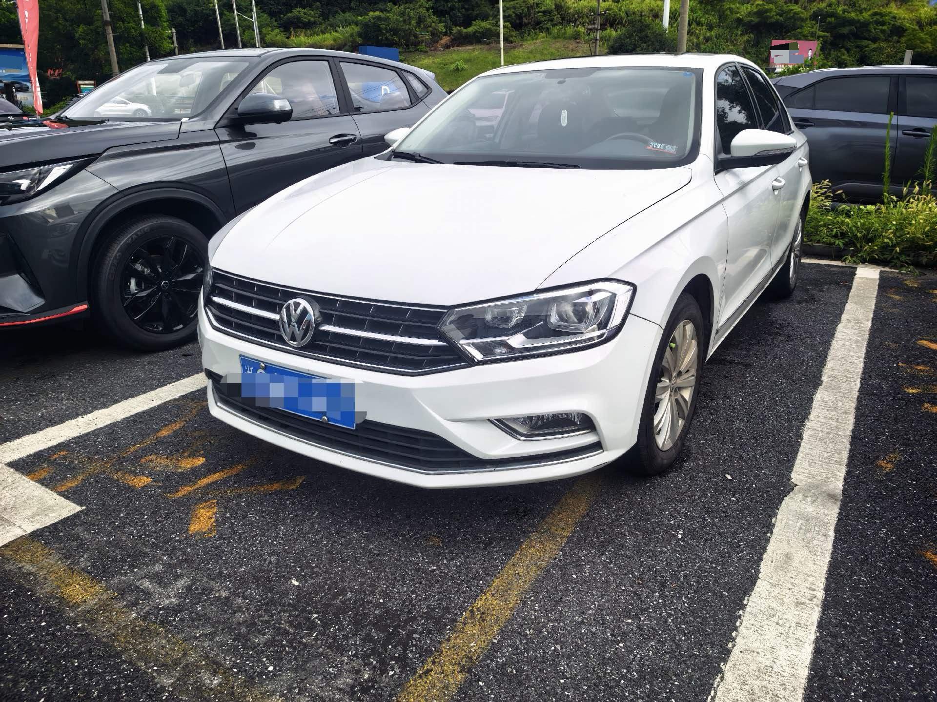 Volkswagen Bora 2018 car image 