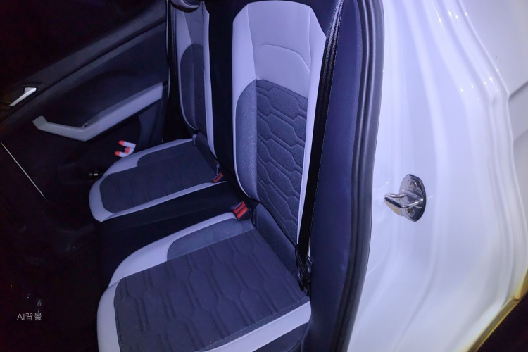 Volkswagen Tharu 2025 car image #19
