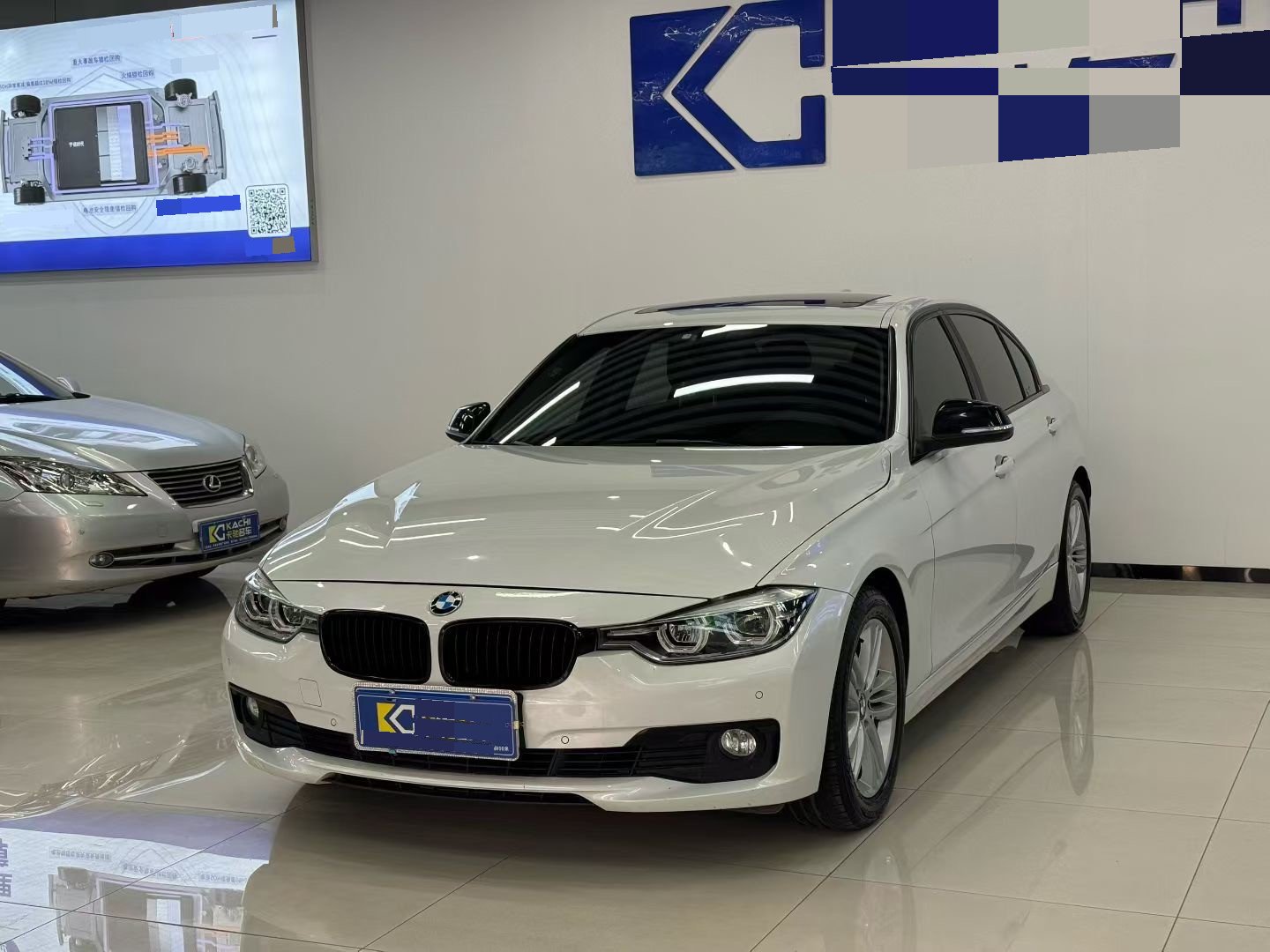 BMW 3 Series 2017 BMW 3 Series 2017 car image