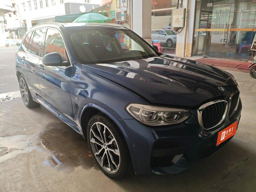 BMW X3 2021 car image #2