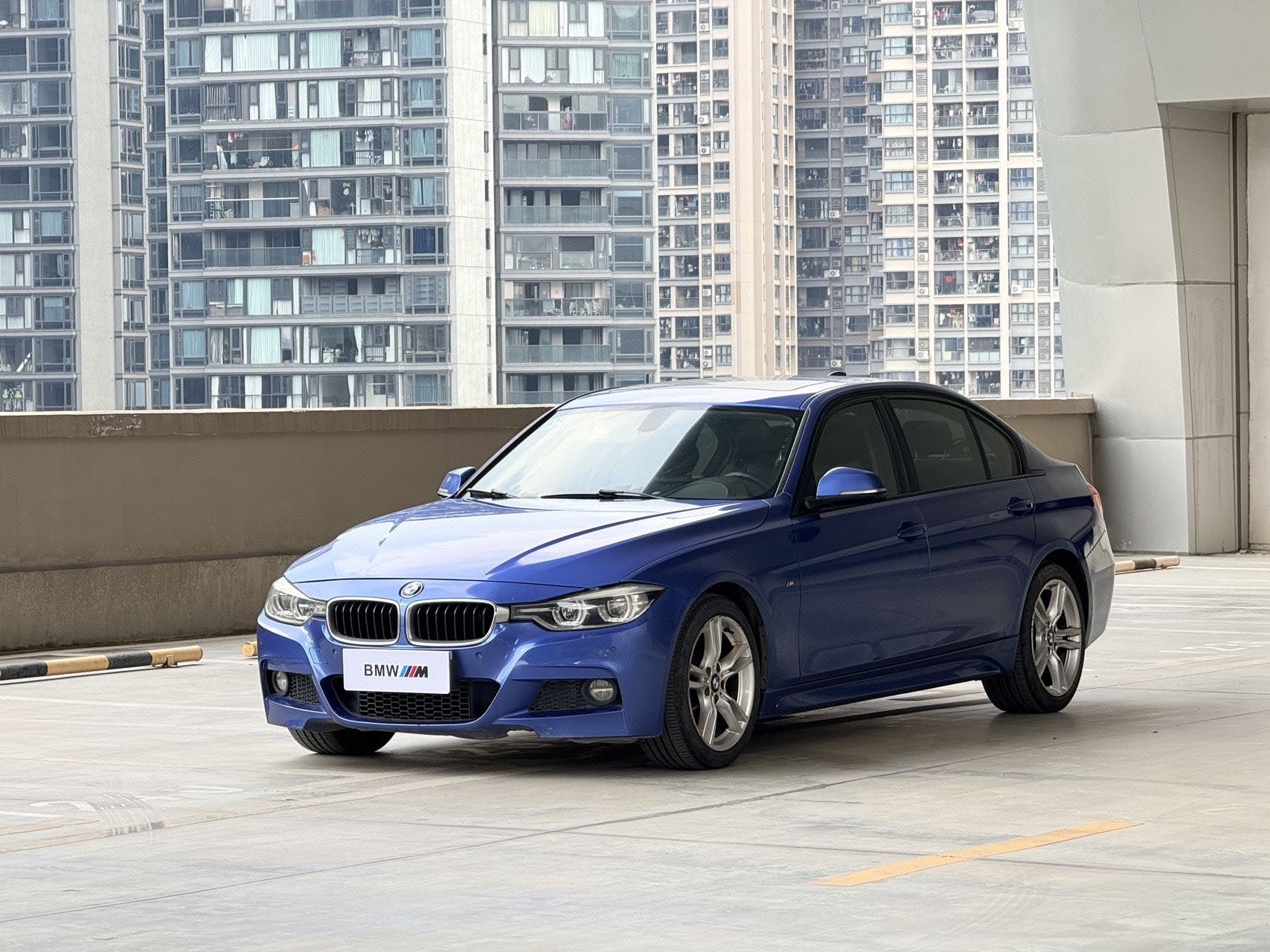 BMW 3 Series 2017 BMW 3 Series 2017 car image