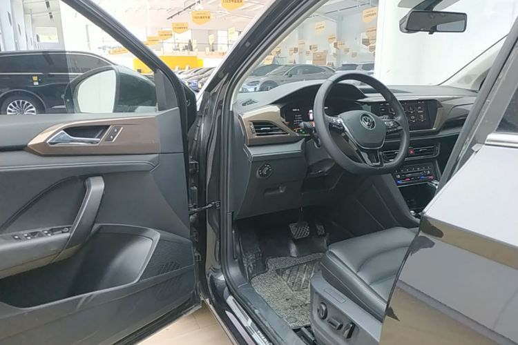 Volkswagen Tharu 2023 #16 Volkswagen Tharu 2023 car image #16