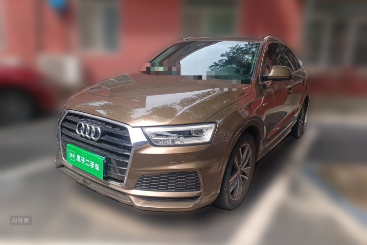 Audi Q3 2019 car image #2