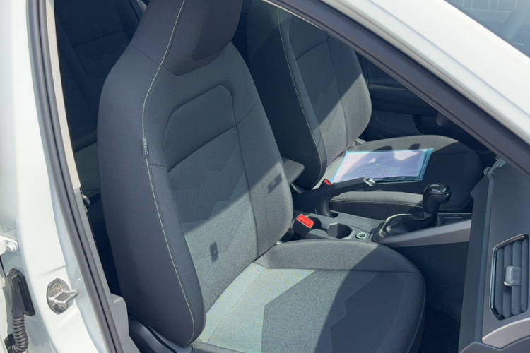 Volkswagen Polo 2021 car image #28