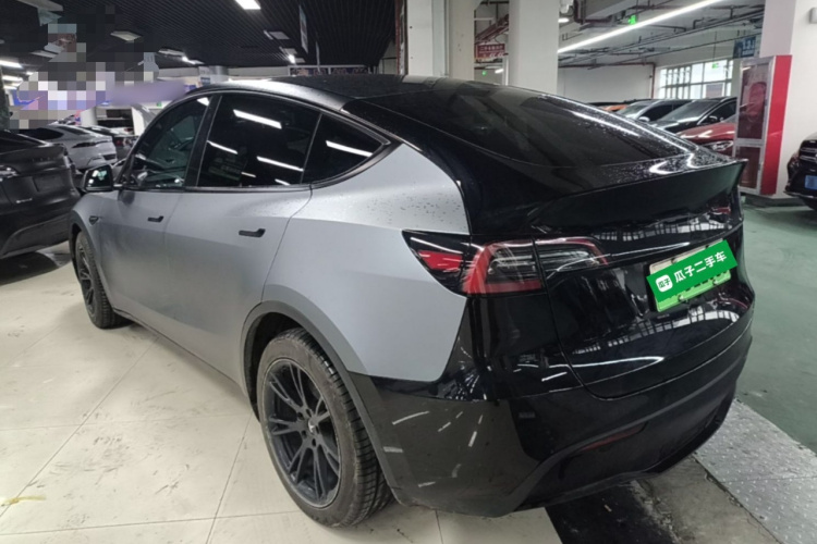 Tesla Model Y 2022 #7 Tesla Model Y 2022 car image #7