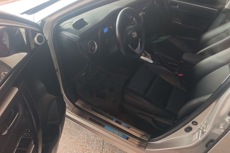 Toyota Corolla 2019 #16 Toyota Corolla 2019 car image #16