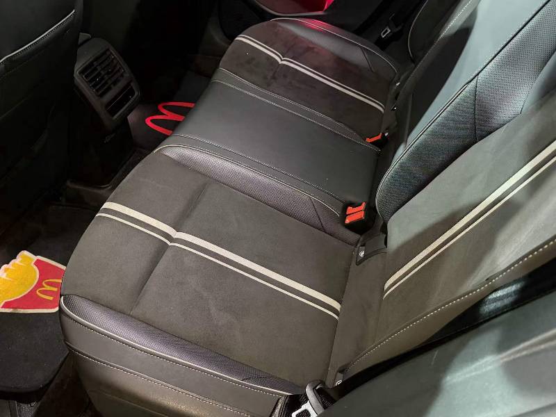 Volkswagen Golf 2022 car image #7