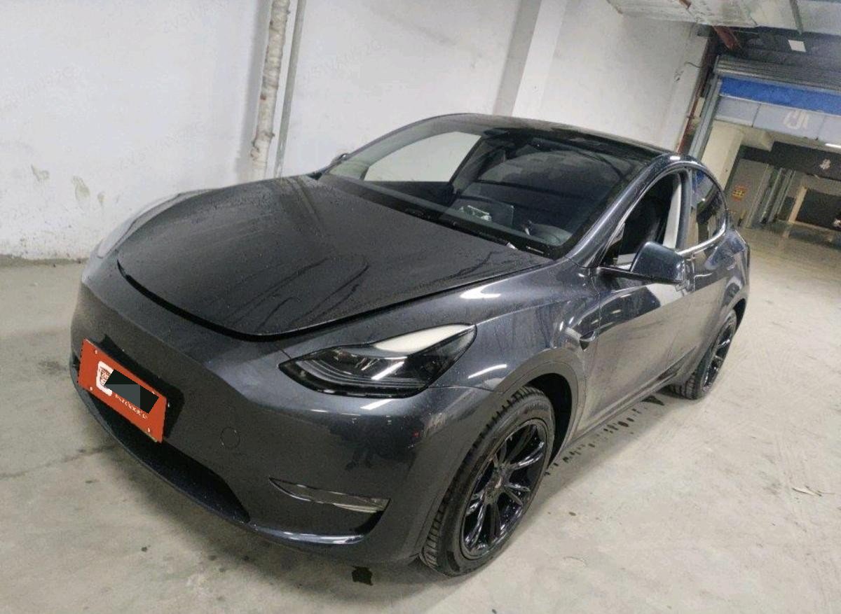 Tesla Model Y 2024 Tesla Model Y 2024 car image
