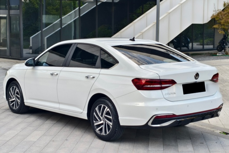 Volkswagen Lavida 2024 car image #5