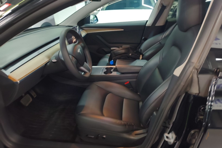Tesla Model 3 2023 #15 Tesla Model 3 2023 صورة سيارة #15