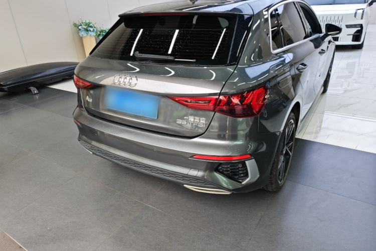 Audi A3 2022 immagine di auto #7