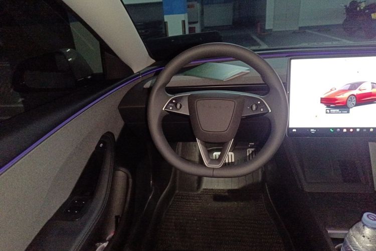 Tesla Model 3 2025 #15 Tesla Model 3 2025 car image #15