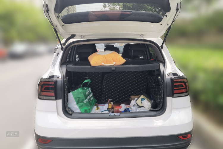 Volkswagen T-Cross 2022 #21 Volkswagen T-Cross 2022 car image #21