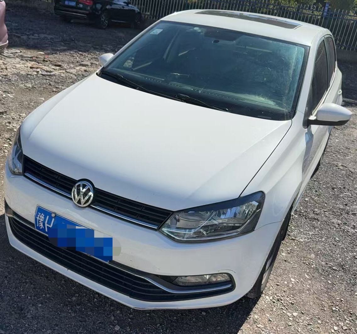 Volkswagen Polo 2016 Volkswagen Polo 2016 immagine di auto