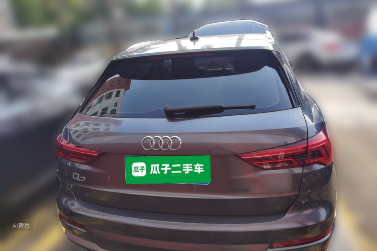 Audi Q3 2019 car image #6