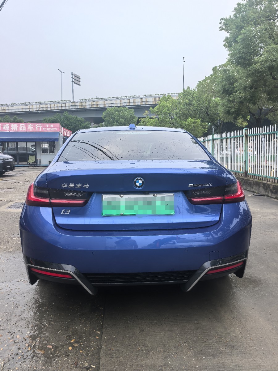 BMW i3 2022 car image #2