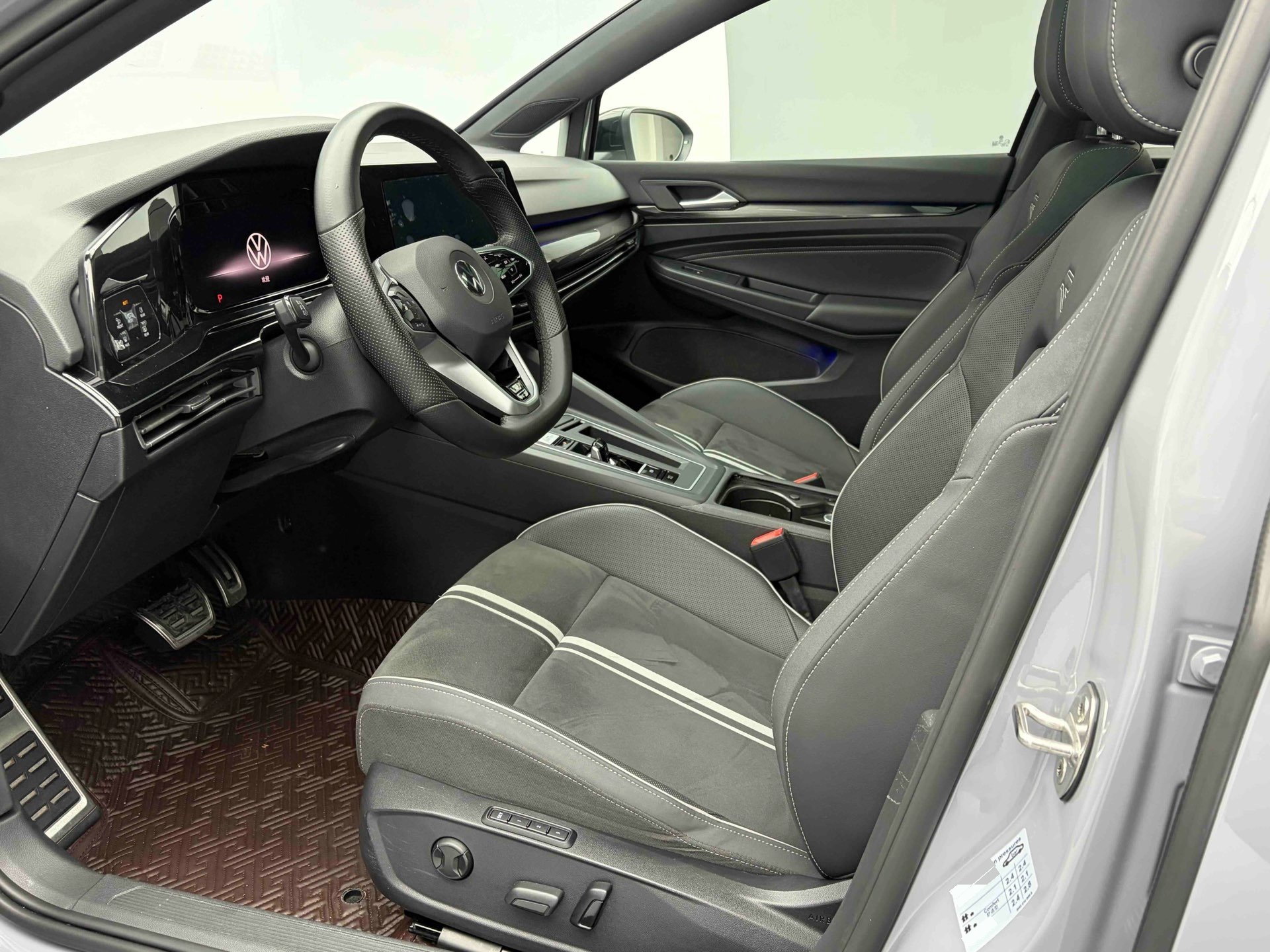 2022 #12 2022 car image #12