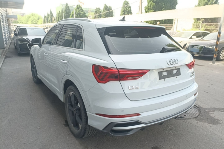 Audi Q3 2023 #7 Audi Q3 2023 immagine di auto #7