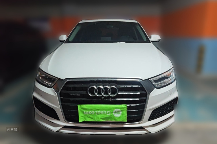 Audi Q3 2018 car image #3