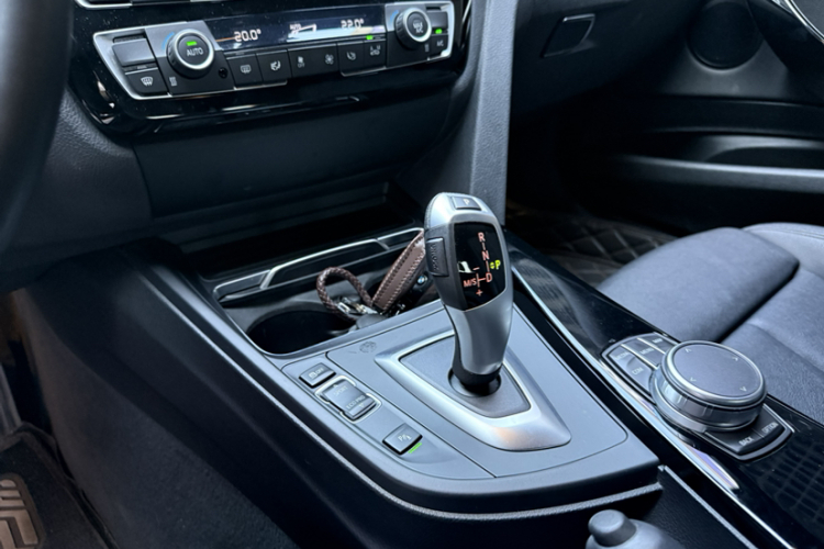 宝马 宝马3系GT 2020 汽车图片 #21