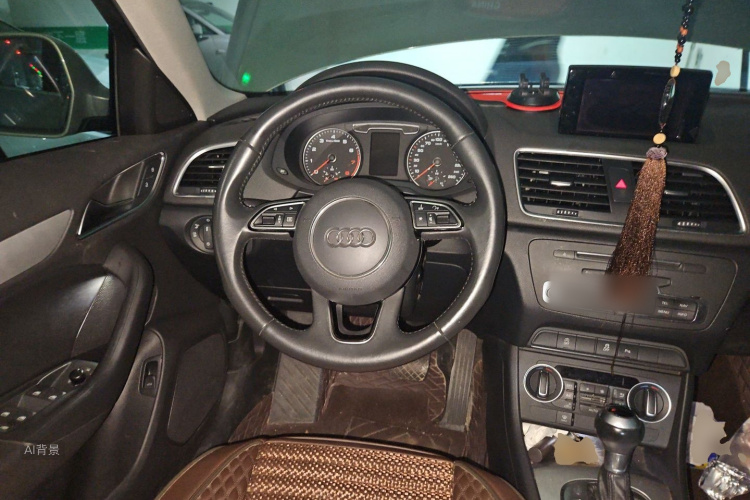 Audi Q3 2019 #12 Audi Q3 2019 car image #12