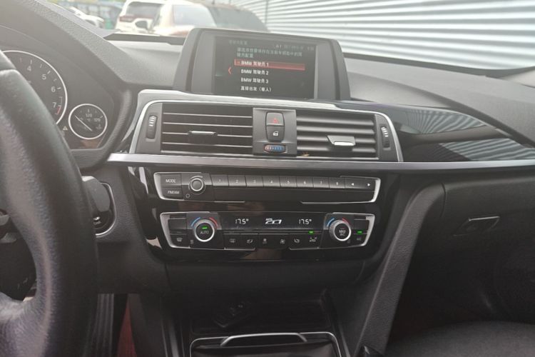 BMW 3 Series GT 2018 #13 BMW 3 Series GT 2018 car image #13