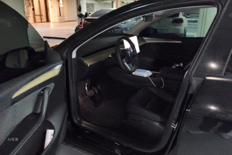 Tesla Model Y 2023 #18 Tesla Model Y 2023 immagine di auto #18