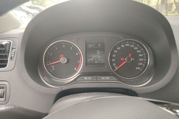 Volkswagen Polo 2018 #13 Volkswagen Polo 2018 car image #13