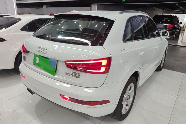 Audi Q3 2017 #5 Audi Q3 2017 car image #5
