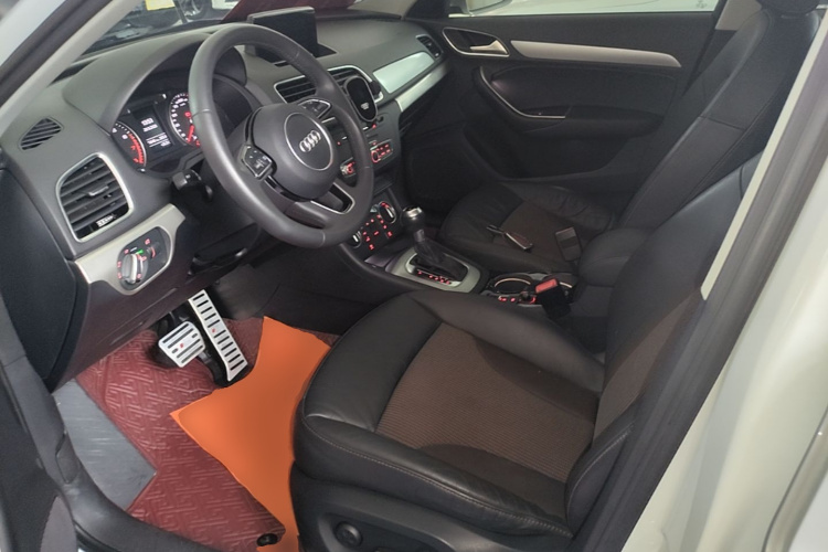 Audi Q3 2018 #15 Audi Q3 2018 car image #15
