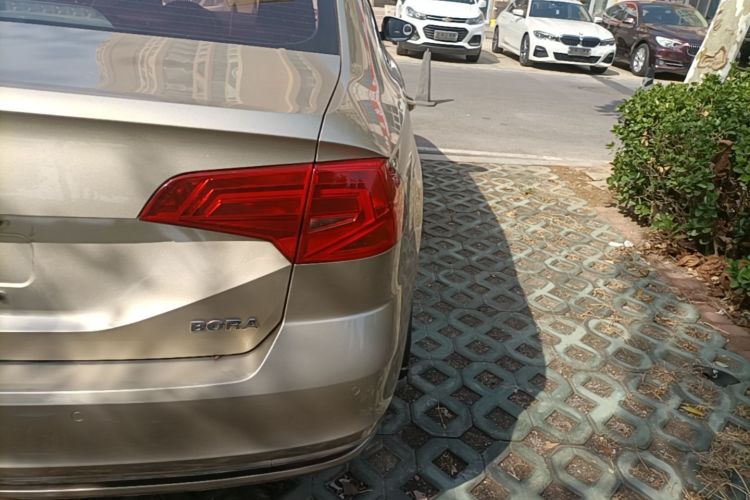 Volkswagen Bora 2016 immagine di auto #8