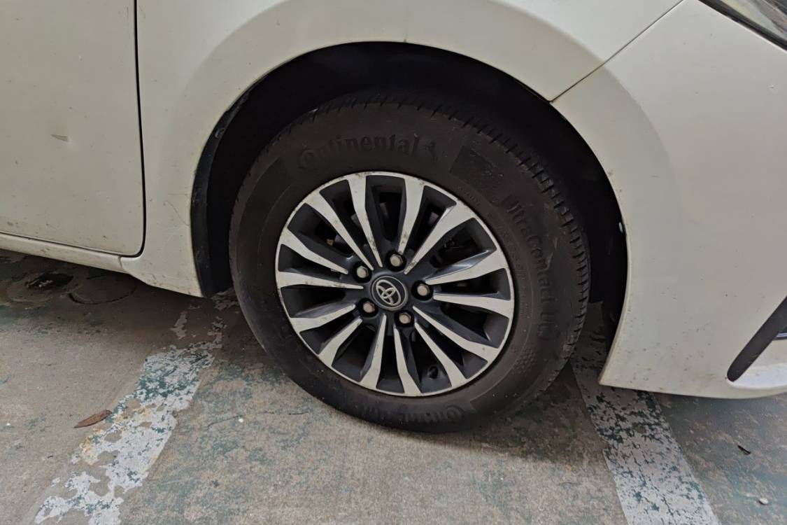 Toyota Corolla 2018 #9 Toyota Corolla 2018 car image #9