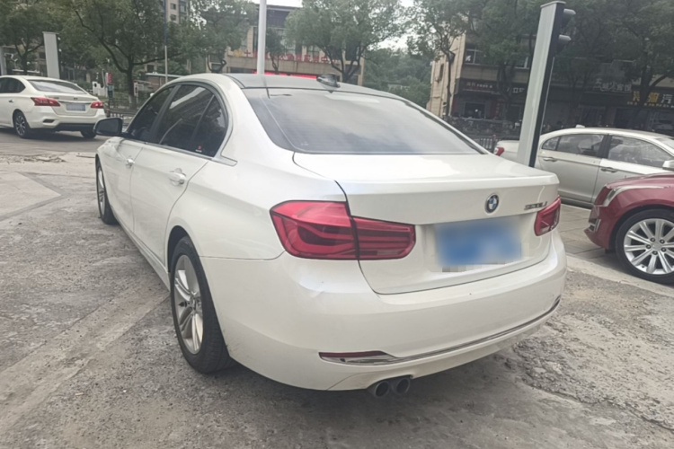 BMW 3 Series 2017 car image #5