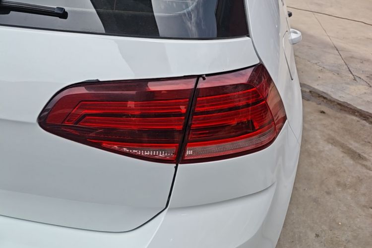 Volkswagen Golf 2018 #8 Volkswagen Golf 2018 car image #8