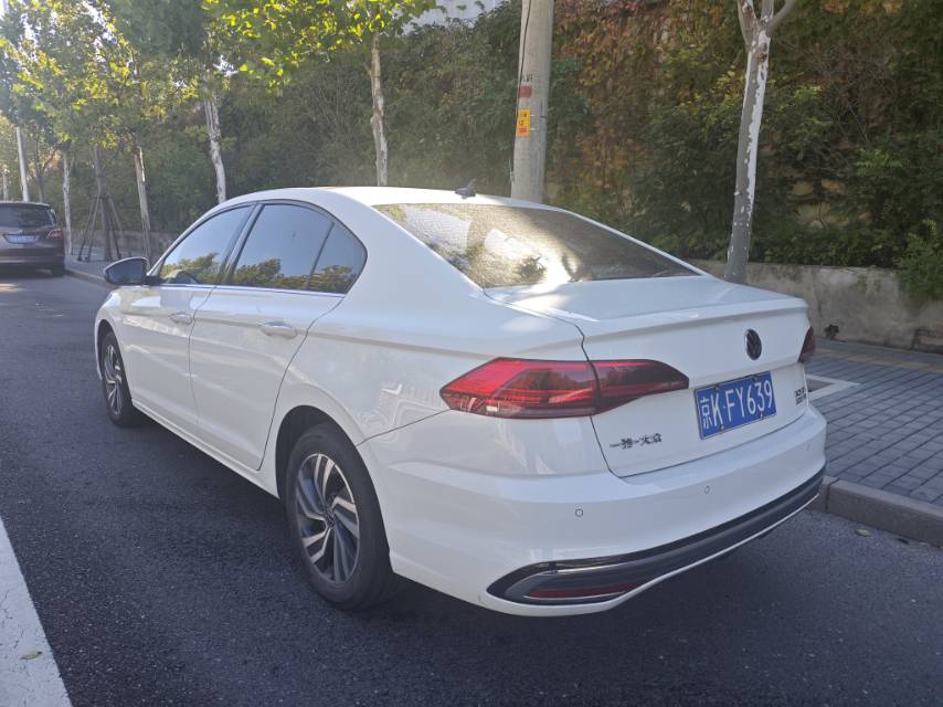 2023 immagine di auto #6