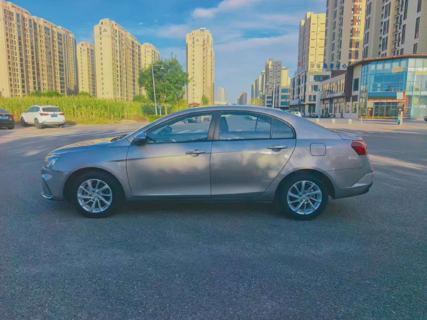 GEELY Emgrand 2021 #8 GEELY Emgrand 2021 car image #8