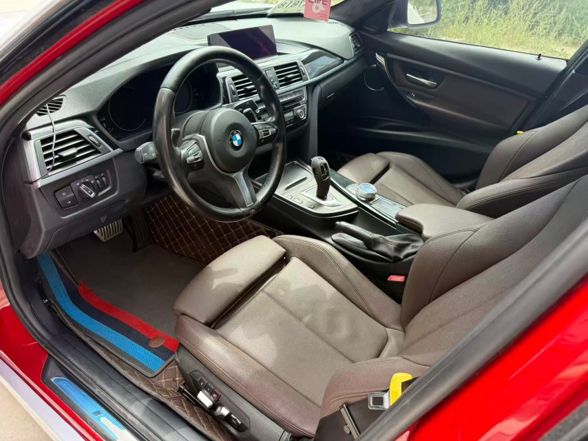 BMW 3 Series 2018 #4 BMW 3 Series 2018 car image #4