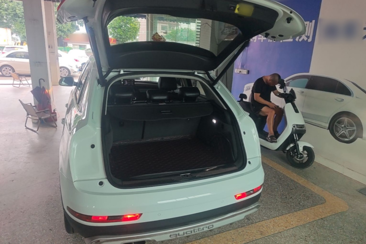 Audi Q3 2016 imagen de coche #19