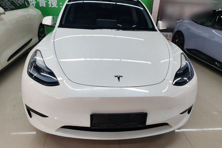 Tesla Model Y 2023 #3 Tesla Model Y 2023 immagine di auto #3