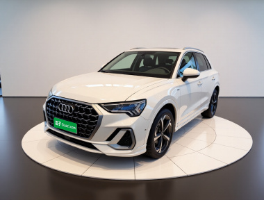 Audi Q3 2024 Audi Q3 2024 car image
