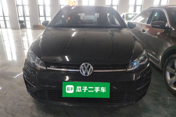 Volkswagen Golf 2018 immagine di auto #3