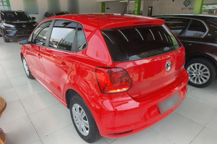 Volkswagen Polo 2018 car image #5