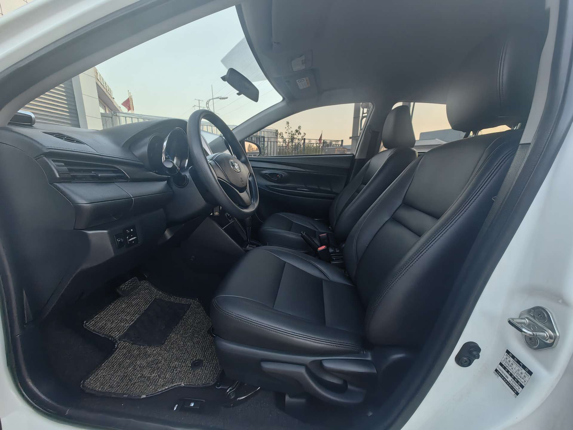 Toyota Vios 2019 immagine di auto #5