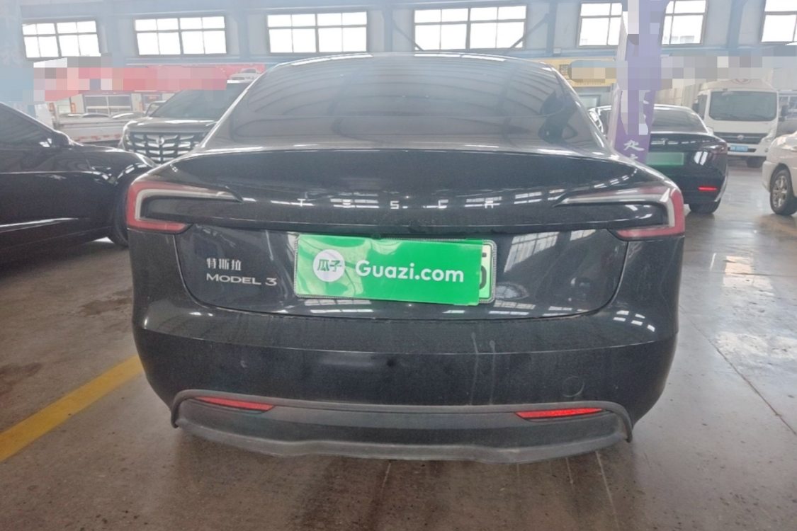 Tesla Model 3 2025 #4 Tesla Model 3 2025 car image #4
