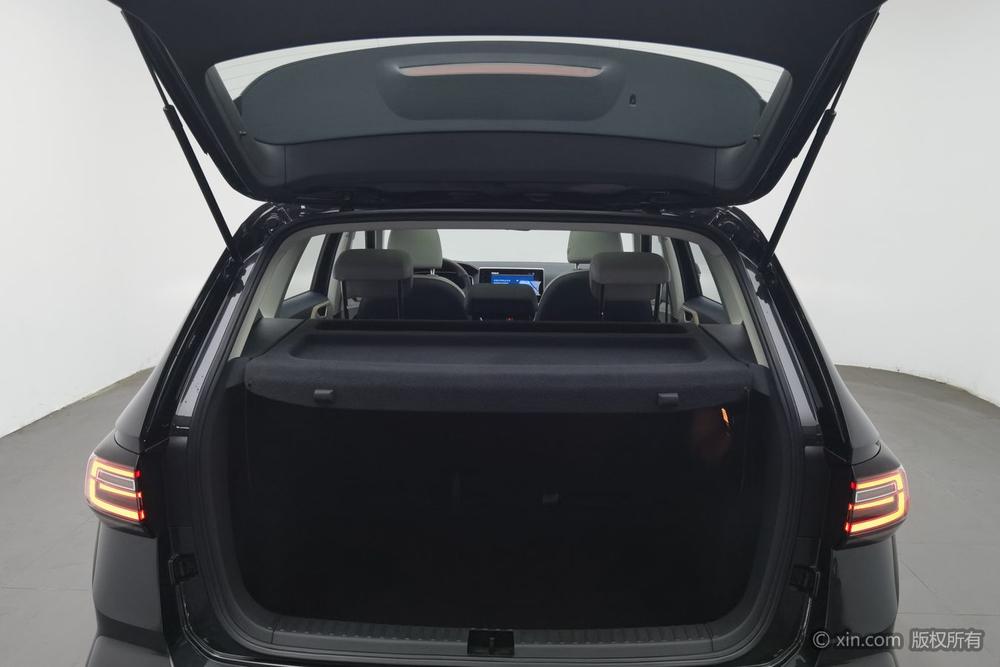 Volkswagen Tharu 2023 car image #23