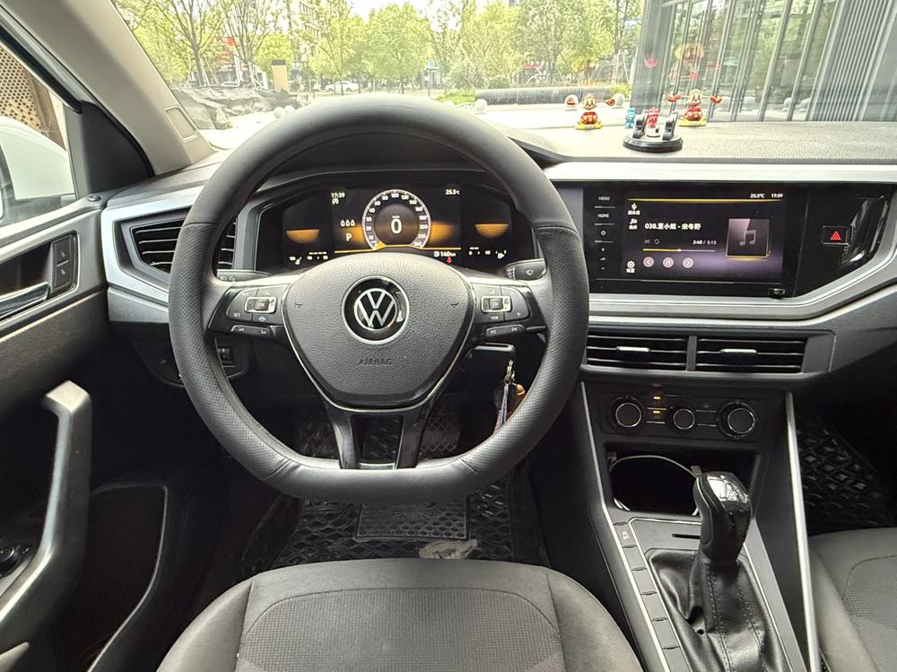 Volkswagen Polo 2023 #9 Volkswagen Polo 2023 car image #9
